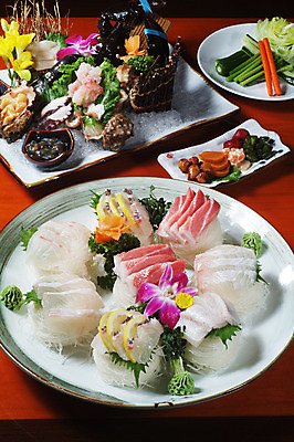 포토 JPG 스튜디오촬영 그릇 꽃 음식 채소 일본문화 고추 오이 실내 요리 사람없음 장식 당근 생선회 양상추 바닷가재 고추냉이 레몬 해산물 문어 성게 모듬 일본음식 마늘종 국내포토 식물 동양문화 식기 줄기 외국문화 과일 극피동물 연체동물 뿌리채소 마늘 내부 수중동물 회 양념 가재 파일형식