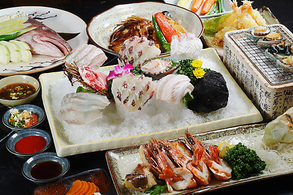 포토 JPG 스튜디오촬영 그릇 음식 일본문화 고추 실내 요리 사람없음 당근 회 튀김 무 정식 전복 새우튀김 대하찜 도미머리조림 모듬회 생선조림 일본음식 국내포토 동양문화 식기 외국문화 채소 어패류 새우 뿌리채소 내부 조림 파일형식