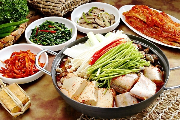 포토 JPG 스튜디오촬영 그릇 한식 채소 고추 반찬 김치 실내 파슬리 요리 사람없음 생선요리 나물 두부 팽이버섯 버섯볶음 미나리 도라지생채 동태 동태전골 동태찌개 국내포토 식기 음식 어류 내부 버섯 찌개 볶음 전골 파일형식