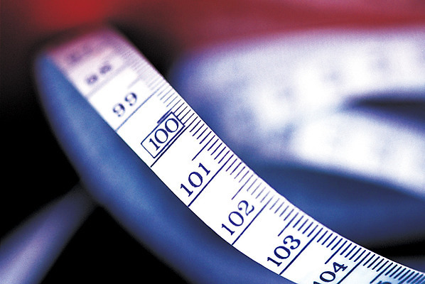 포토 JPG 생활용품 줄자 자 근접촬영 사람없음 아웃포커스 한개 숫자 도구 측정 오브젝트 눈금 치수 사이즈 길이 측정도구 국내포토 문자 1 뷰포인트 문구용품 촬영기법 파일형식