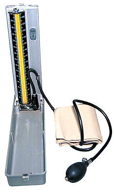 포토 JPG 의료기기 수치 실내 누끼 사람없음 치료 한개 금속 기계 기구 도구 의료용품 측정 오브젝트 눈금 혈압계 혈압 국내포토 1 의학 재질 그래프 내부 파일형식