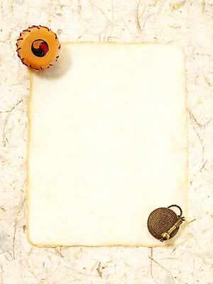 포토 JPG 스튜디오촬영 한국문화 한국전통 전통 종이 전통소품 한국 사람없음 한지 북 오브젝트 징 국내포토 동양문화 아시아 타악기 실내 국악기 파일형식