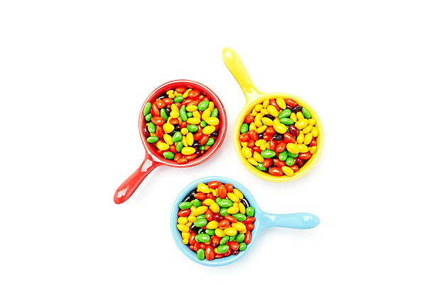 포토 JPG 스튜디오촬영 그릇 접시 음식 화이트데이 디저트 실내 사탕 누끼 이벤트 사람없음 하이앵글 컬러풀 여러개 오브젝트 군것질 초코볼 국내포토 식기 뷰포인트 컬러 다수 데이이벤트 내부 초콜릿 파일형식