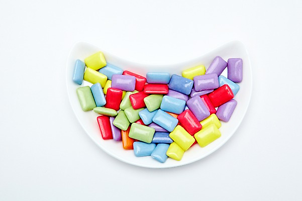 포토 JPG 스튜디오촬영 그릇 접시 음식 화이트데이 디저트 실내 사탕 누끼 이벤트 사람없음 하이앵글 컬러풀 여러개 오브젝트 군것질 국내포토 식기 뷰포인트 컬러 다수 데이이벤트 내부 파일형식