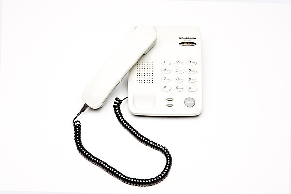 포토 JPG 스튜디오촬영 생활용품 컨셉 한대 비즈니스 통신 실내 사람없음 전자제품 하이앵글 사무용품 통신기기 전화기 유선전화기 오브젝트 통화 국내포토 1 뷰포인트 모션 문구용품 내부 기계 파일형식