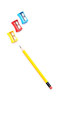 포토 JPG 스튜디오촬영 컬러 하늘색 문구용품 학용품 실내 누끼 사람없음 빨간색 하이앵글 필기구 연필 노란색 도구 칼날 오브젝트 지우개 한자루 지우개연필 연필깎이 국내포토 1 뷰포인트 내부 파란색 파일형식