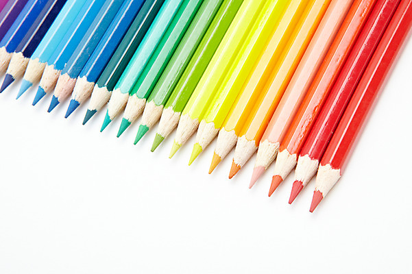 포토 JPG 스튜디오촬영 컬러 문구용품 학용품 색연필 실내 미술 사람없음 하이앵글 컬러풀 필기구 여러개 미술도구 오브젝트 일렬 국내포토 뷰포인트 다수 문화예술 내부 파일형식