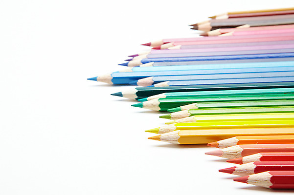 포토 JPG 스튜디오촬영 컬러 문구용품 학용품 색연필 실내 미술 사람없음 아웃포커스 컬러풀 필기구 여러개 미술도구 오브젝트 일렬 국내포토 다수 문화예술 촬영기법 내부 파일형식