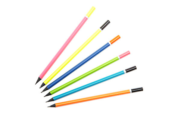 포토 JPG 스튜디오촬영 문구용품 학용품 실내 누끼 사람없음 컬러풀 필기구 연필 여러개 오브젝트 국내포토 컬러 다수 내부 파일형식