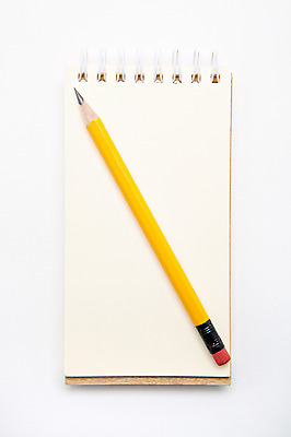 포토 JPG 스튜디오촬영 종이 문구용품 학용품 프레임 실내 사람없음 하이앵글 필기구 연필 다이어리 공책 메모지 오브젝트 백지 스프링노트 지우개연필 국내포토 뷰포인트 내부 사무용품 파일형식