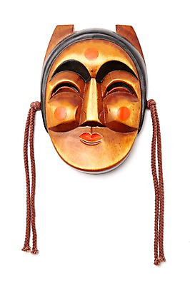 포토 JPG 스튜디오촬영 한국문화 한국전통 전통 전통문화 문화 줄 컬러 전통소품 한국 실내 표정 가면 웃음 누끼 사람없음 목재 한개 갈색 골동품 끈 얼굴모양 오브젝트 공예품 전통공예 탈 목공예 민속공예 가면극 각시탈 곤지 연지 연지곤지 탈놀이 국내포토 모양 나무 1 동양문화 아시아 얼굴 재료 내부 전통놀이 공예 연극 파일형식