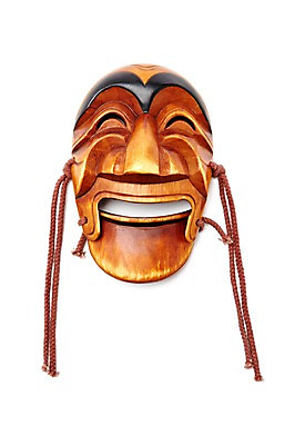 포토 JPG 스튜디오촬영 한국문화 한국전통 전통 전통문화 문화 줄 컬러 전통소품 한국 실내 표정 가면 웃음 누끼 사람없음 목재 하이앵글 한개 갈색 골동품 끈 얼굴모양 오브젝트 공예품 전통공예 탈 목공예 민속공예 가면극 양반탈 탈놀이 국내포토 모양 나무 1 동양문화 아시아 얼굴 뷰포인트 재료 내부 전통놀이 공예 전통탈 연극 파일형식