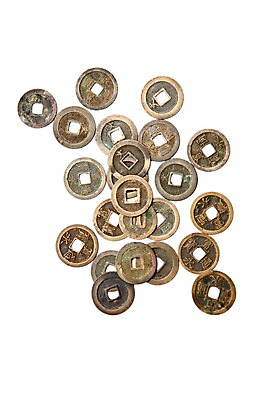 포토 JPG 스튜디오촬영 문자 전통 전통문화 문화 다수 돈 일본문화 전통소품 한국 실내 누끼 사람없음 하이앵글 일본 동전 한자 여러개 골동품 빈티지 엔 오브젝트 부식 외화 엽전 관영통보 전통화폐 국내포토 동양문화 아시아 뷰포인트 외국문화 컨셉 내부 금융 재산 파일형식