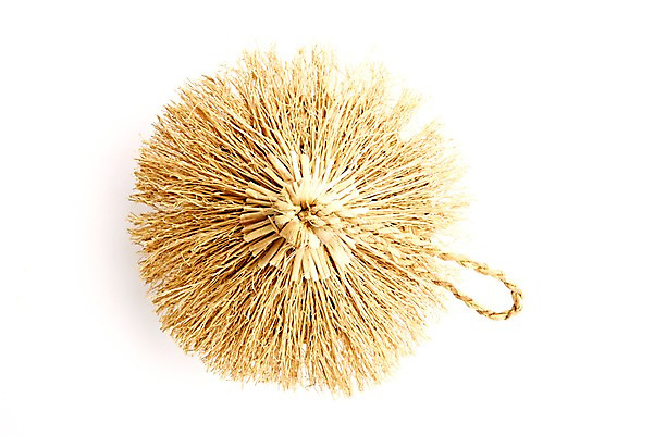 포토 JPG 스튜디오촬영 한국문화 한국전통 전통 전통문화 문화 생활용품 전통소품 한국 실내 누끼 사람없음 하이앵글 한개 볏짚 오브젝트 공예품 보관함 전통공예 민속공예 짚풀공예 달걀망태 망태 망태기 국내포토 1 동양문화 아시아 뷰포인트 내부 짚 공예 파일형식