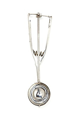 포토 JPG 스튜디오촬영 생활용품 주방용품 실내 누끼 사람없음 하이앵글 한개 금속 숟가락 도구 오브젝트 계량스푼 스쿠프 스쿱 스테인레스 국내포토 1 뷰포인트 재질 수저 내부 파일형식