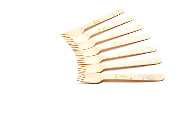 포토 JPG 스튜디오촬영 식기 생활용품 포크 주방용품 수저 실내 누끼 사람없음 목재 여러개 도구 오브젝트 일렬 나무포크 티포크 국내포토 나무 다수 재료 내부 파일형식