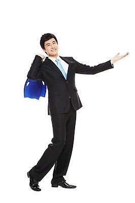 포토 JPG 스튜디오촬영 전신 라이프스타일 남자 맨라이프 포즈 비즈니스 모션 휴가 휴식 실내 한명 서기 미소 웃음 들기 누끼 사람 동양인 정장 손짓 20대 성인 라이프 비즈니스라이프 기쁨 한국인 직장인 비즈니스맨 오리발 즐거움 남자만 남자한명만 성인남자만 청년만 청년남자만 청년남자한명만 성인한명만 성인남자한명만 성인만 국내포토 직업 1 옷 감정 컨셉 표정 인종 청년 내부 생활 파일형식