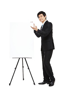 포토 JPG 스튜디오촬영 전신 라이프스타일 남자 맨라이프 포즈 비즈니스 모션 실내 설명 한명 서기 미소 웃음 들기 누끼 사람 동양인 정장 손짓 20대 성인 라이프 비즈니스라이프 한국인 가리킴 업무 직장인 비즈니스맨 발표 작업실 보고 프레젠테이션 이젤 화이트보드 남자만 남자한명만 성인남자만 청년만 청년남자만 청년남자한명만 성인한명만 성인남자한명만 성인만 국내포토 직업 1 옷 표정 인종 청년 내부 생활 미술도구 작업 파일형식