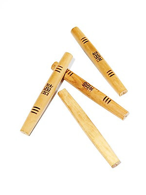 포토 JPG 스튜디오촬영 문자 한국문화 한국전통 전통 전통문화 문화 놀이 전통소품 한국 실내 누끼 사람없음 목재 하이앵글 놀이용품 전통놀이 한자 여러개 게임 도 게임용품 윷 윷놀이 오브젝트 국내포토 나무 동양문화 아시아 뷰포인트 다수 재료 내부 파일형식