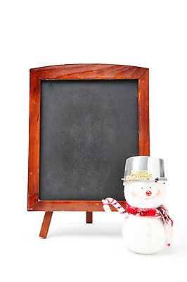 포토 JPG 스튜디오촬영 계절 기념일 인형 크리스마스장식 크리스마스 겨울 눈사람 크리스마스용품 알림판 실내 누끼 이벤트 사람없음 장식 칠판 오브젝트 메모판 국내포토 내부 용품 파일형식