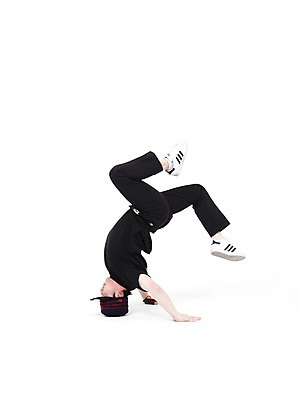 포토 JPG 스튜디오촬영 전신 모자 잡화 패션 남자 포즈 모션 실내 힙합 한명 누끼 사람 동양인 20대 성인 청춘 댄서 한국인 춤 브레이크 비보이 역동적 힙합댄스 남자만 남자한명만 성인남자만 청년만 청년남자만 청년남자한명만 성인한명만 성인남자한명만 성인만 국내포토 직업 1 음악 컨셉 문화예술 인종 청년 내부 파일형식