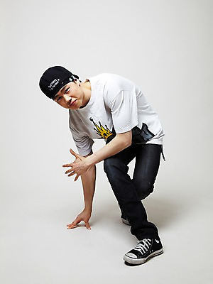 포토 JPG 스튜디오촬영 전신 모자 잡화 패션 남자 포즈 모션 실내 힙합 한명 사람 동양인 20대 성인 청춘 댄서 한국인 춤 브레이크 비보이 역동적 힙합댄스 남자만 남자한명만 성인남자만 청년만 청년남자만 청년남자한명만 성인한명만 성인남자한명만 성인만 국내포토 직업 1 음악 컨셉 문화예술 인종 청년 내부 파일형식