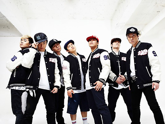 포토 JPG 스튜디오촬영 모자 잡화 패션 남자 로우앵글 포즈 모션 실내 힙합 누끼 사람 동양인 손짓 여러명 상반신 20대 성인 청춘 댄서 한국인 춤 브레이크 비보이 힙합댄스 열정 남자만 성인남자만 청년만 청년남자만 성인만 국내포토 직업 감정 음악 뷰포인트 다수 컨셉 문화예술 인종 청년 내부 파일형식