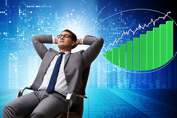 포토 JPG 해외이미지 컨셉 돈 생각 비즈니스 사업가 상상 그래프 미래 노동자 사람없음 그래픽 금융 경제 판매 희망 꿈 거래 성장 바 비즈니스맨 자신감 시장 주식 예측 상인 종업원 경영자 외화 투자 비전 이익 공유 선견지명 업그레이드 치유 해외202105 해외포토 직업 남자 감정 직장인 재산 리더 파일형식