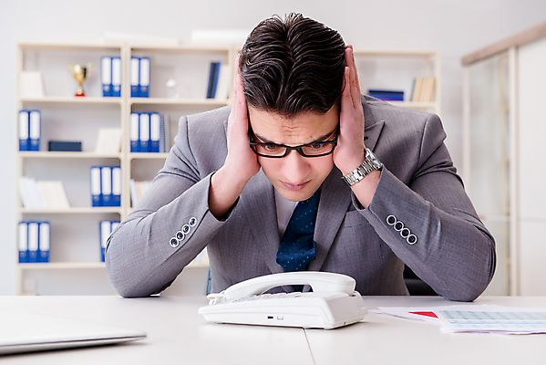 포토 JPG 해외이미지 남자 비즈니스 사업가 남편 직장 발렌타인데이 사랑 스마트폰 컴퓨터 사무실 정보 슬픔 하트 업무 작업 비즈니스맨 기다림 센터 좌절 성자 종업원 버리기 중개인 전화기 책상 서비스 싱글 컨설턴트 상담 경영자 텔레마케팅 부름 깨짐 지원 혼자 회계사 대리인 해외202105 해외포토 모양 직업 감정 종교 가구 컨셉 회사 모션 데이이벤트 사람 전자제품 핸드폰 스마트기기 직장인 전문직 서비스업 리더 파일형식