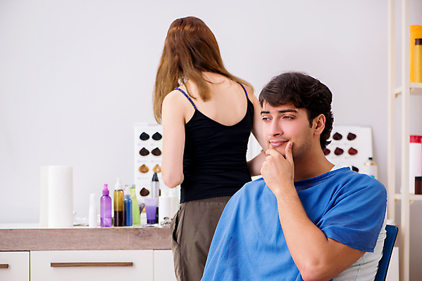 포토 JPG 해외이미지 헤어스타일 남자 사람없음 세트 금발 갈색 머리 유행 상점 페인트 화장품 죽음 붓 미용사 이발 고객 서비스 고민 로션 샴푸 이발소 다듬기 돌봄 스타일리스트 스타일링 앞머리 이발사 스타일 신청 해외202105 해외포토 직업 감정 컬러 모션 사람 신체부위 위생용품 뷰티 뷰티샵 파일형식