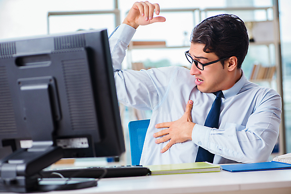 포토 JPG 해외이미지 남자 비즈니스 노동자 직장 정장 사람없음 노트북 컴퓨터 사무실 힘 표현 잡기 업무 비즈니스맨 종업원 경영자 땀 냄새 충격 팔 불쾌함 악취 데오드란트 나쁜 위생관리 힘듦 해외202105 해외포토 직업 옷 감정 컨셉 회사 모션 관리 사람 신체부위 전자제품 작업 직장인 리더 파일형식