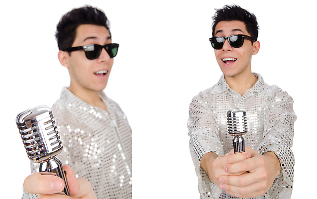 포토 JPG 해외이미지 모자 남자 행복 별 음악 포즈 백그라운드 노래 사람없음 세트 선글라스 파티 검은색 소리 콘서트 공연 연주자 음악가 가수 무대 흰색 변화 수집 마이크 클럽 디스코 합성 예술가 쇼 모음 노래방 고립 뮤지컬 비명 실행 팝 생존 해외202105 해외포토 자연요소 직업 잡화 감정 안경 컬러 음향기기 컨셉 문화예술 사람 이벤트 춤 파일형식