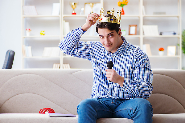 포토 JPG 해외이미지 행복 별 음악 포즈 노래 휴가 휴식 왕관 주택 취미 사람없음 10대 파티 콘서트 공연 연주자 음악가 방 가수 무대 마이크 클럽 디스코 오디오 연예인 보여주기 대회 목소리 노래방 멜로디 뮤지컬 실행 팝 생존 해외202105 해외포토 자연요소 직업 감정 음향기기 컨셉 모션 청소년 문화예술 이벤트 건물 전자제품 춤 파일형식