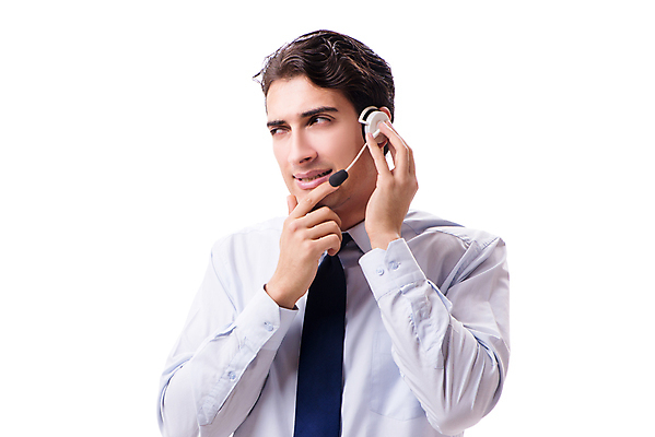 포토 JPG 해외이미지 남자 백그라운드 생각 비즈니스 통신 말하기 대화 스마트폰 컴퓨터 사무실 판매 헤드폰 흰색 업무 작업 도움 비즈니스맨 센터 중개인 전화기 고객 책상 마이크 서비스 컨설턴트 상담 텔레마케팅 안내원 부름 고립 마케팅 배려 운영자 지원 헬프 대리인 해외202105 해외포토 직업 컬러 음향기기 가구 컨셉 모션 사람 전자제품 핸드폰 스마트기기 직장인 전문직 서비스업 파일형식