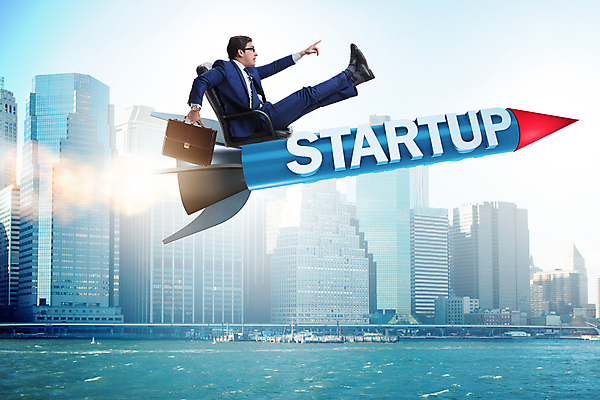 포토 JPG 해외이미지 여행 백그라운드 컨셉 비즈니스 사업가 하늘 성공 미래 새로움 아이디어 사람없음 금융 우주 힘 로켓 탐험 성장 비즈니스맨 계획 미사일 우주선 속도 시작 경영자 투자 은하계 이륙 진행 혁명 개발 경영 마케팅 해외202105 해외포토 직업 남자 경제 직장인 리더 파일형식