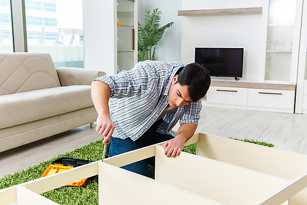 포토 JPG 해외이미지 산업 가구 모션 노동자 새로움 책장 선반 아파트 주택 사람없음 내부 목재 기구 공구 나사 업무 드라이버 수리 찬장 캐비닛 목수 목공예 고정 DIY 유지 국회 조립 깨짐 설치 업그레이드 잠금해제 재주꾼 핸드메이드 해외202105 해외포토 나무 직업 생활용품 컨셉 재료 취미 건물 도구 작업 공예 사물함 파일형식