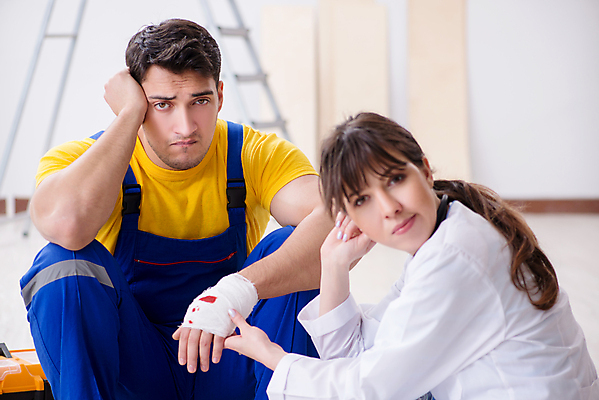 포토 JPG 해외이미지 직업 손 산업 신체 노동자 직장 건강 안전 사람없음 치료 약 환자 의사 긴급 업무 도움 구출 좌절 상처 위험 구조원 사건 종업원 붕대 팔 보험 골절 깨짐 돌봄 헬프 해외202105 해외포토 감정 컨셉 회사 의학 모션 신체부위 의료진 작업 파일형식