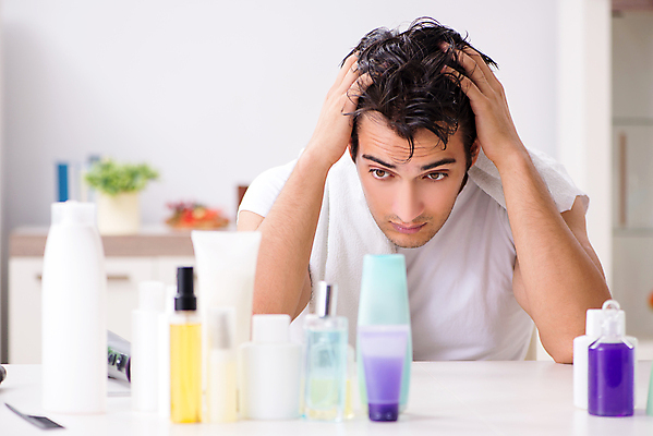 포토 JPG 해외이미지 모델 응시 남자 얼굴 신체 아침 주택 건강 사람없음 일상 수건 섹시 유행 목욕 화장품 거울 젖음 욕실 신선 의식 피부 크림 피부관리 로션 몸단장 돌봄 샤워실 위생관리 이상 스타일 신청 해외202105 해외포토 주간 시선 컨셉 모션 관리 사람 건물 라이프 신체부위 위생용품 뷰티 청결 샤워시설 파일형식