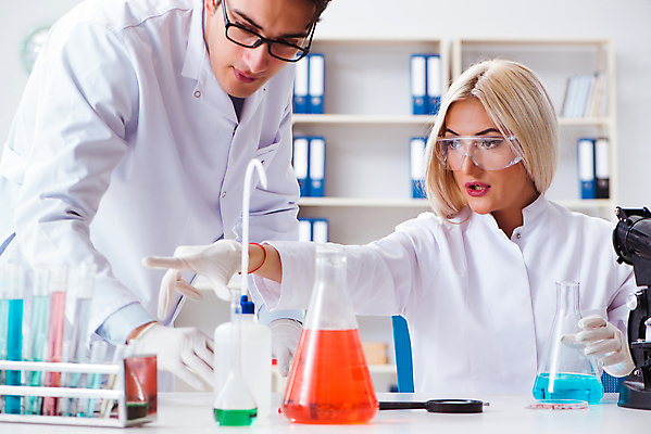 포토 JPG 해외이미지 과학 유리 실험 안전 사람없음 약 가리킴 액체 오염 실험실 바이러스 생명공학 위험 연구원 약국 과학자 분석 동료 생물학 미생물 튜브 물약 방사선 전염병 화학물질 화학자 해외202105 해외포토 직업 교육 컨셉 의학 관계 재질 생물 손짓 화학 질병 학자 파일형식