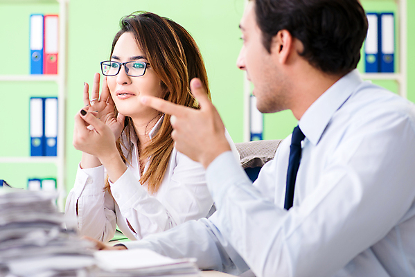포토 JPG 해외이미지 직업 커플 2 회사 비즈니스 탁자 협력 노동자 직장 대화 설명 사람 앉기 컴퓨터 사무실 업무 작업 비즈니스맨 비즈니스우먼 쌍 뉴스 토론 종업원 책상 동료 직원 경영자 문서 바쁨 보여주기 프로젝트 해외202105 해외포토 여자 남자 가구 관계 모션 말하기 전자제품 직장인 리더 파일형식