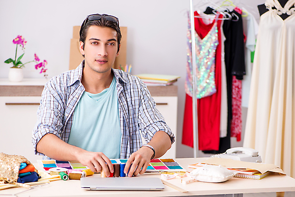 포토 JPG 해외이미지 모델 직업 디자인 드레스 옷 비즈니스 직장 정장 사람없음 학습 숫자 유행 기계 직물 작업 작업실 실 선택 마네킹 바느질 디자이너 자르기 고객 측정 테이프 수공예 계량기 재단 재단사 핸드메이드 연습생 해외202105 해외포토 문자 교육 컨셉 회사 모션 문구용품 공예 연습 파일형식