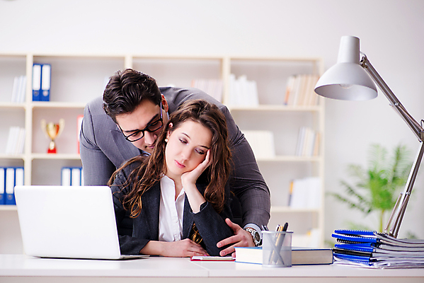 포토 JPG 해외이미지 직업 손 2 비즈니스 관계 노동자 스트레스 직장 사람없음 컴퓨터 사무실 터치 업무 비즈니스맨 비즈니스우먼 유혹 종업원 동료 경영자 비서 온라인 이슈 차별 남용 해외202105 해외포토 여자 남자 컨셉 회사 신체부위 전자제품 작업 직장인 리더 파일형식