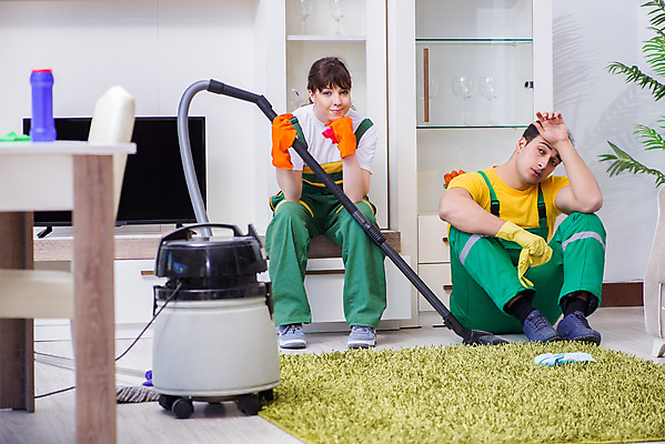 포토 JPG 해외이미지 직업 가구 가사 가정 노동자 바닥 주택 피곤 사람없음 일상 청결 카펫 방 붓 업무 작업 씻기 쓰레기 빗자루 청소 서비스 먼지 분무기 닦기 청소부 스펀지 계약자 위생관리 진공 해외202105 해외포토 생활용품 컨셉 모션 관리 건물 라이프 위생 청소도구 계약 파일형식