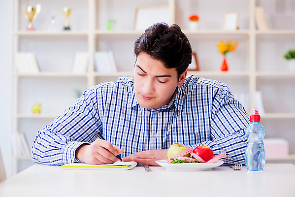 포토 JPG 해외이미지 접시 음식 생각 다이어트 채소 과일 건강 요리 사람없음 물 식당 다이어리 식사 저녁식사 기록 선택 아침식사 잡지 결과 계획 사과 몸무게 먹기 비만 속도 메뉴 칼로리 점심식사 단식 배려 보유 식욕 적자 채식주의자 프로그램 디톡스 비건 해외202105 해외포토 자연요소 식기 컨셉 모션 간행물 상점 사무용품 몸매 채식 파일형식