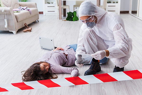 포토 JPG 해외이미지 신체 비즈니스 바닥 사람없음 사무실 시험 권총 총 모임 죽음 혈액 범죄 경찰 수집 종업원 중개인 분석 검색 보안 법 테이프 장면 증거 감독관 탐정 살인 시체 거짓말 자취 지문 피해자 해외202105 해외포토 직업 교육 무기 컨셉 문구용품 안전 사람 피해 파일형식