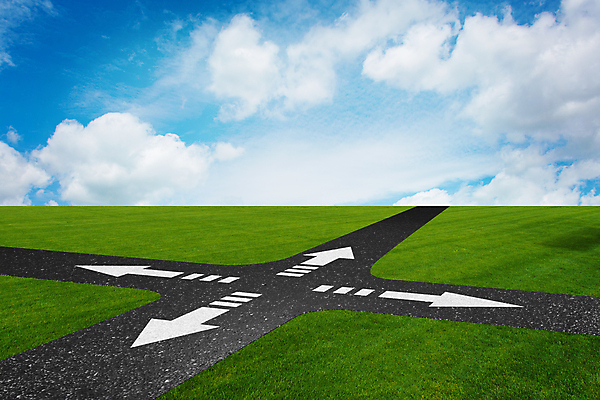 포토 JPG 해외이미지 직업 도로 길 지도 비즈니스 가이드 미래 설계 화살 아이디어 사람없음 정보 도전 업무 표지판 선택 계획 위험 오솔길 질문 방향 왼쪽 교차로 사인 기회 회전 전략 문제 네비게이션 해결 방법 위기 잘못 충고 혼란 해외202105 해외포토 컨셉 교통시설 알림판 작업 파일형식