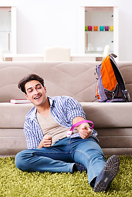 포토 JPG 해외이미지 학생 건강 주사기 미소 사람없음 10대 책 약 고통 시험 금지 바늘 질병 위험 만취 안심 문제 주사약 중독 마약 불법 우울증 해로움 남용 중독자 헤로인 해외202105 해외포토 교육 감정 컨셉 의학 의료기기 청소년 표정 육류 도구 범죄 술취함 파일형식