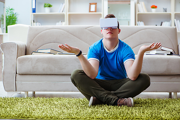 포토 JPG 해외이미지 남자 안경 스포츠 인터넷 요가 놀이 고글 주택 소년 취미 사람없음 10대 컴퓨터 운동 3D 디지털 헤드폰 텔레비전 경쟁 방 게임 사이버 명상 전자 조이스틱 온라인 동영상 패드 위로 게이머 관리자 멍청이 제어 가상 가상현실 현실 해외202105 해외포토 웰빙 잡화 어린이 음향기기 컨셉 청소년 건강 사람 건물 전자제품 게임기 디지털합성 파일형식