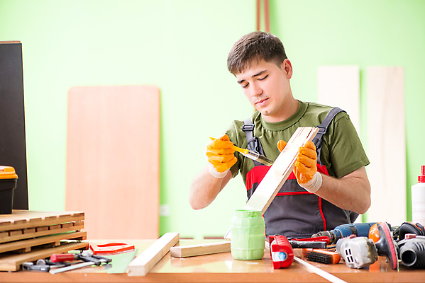 포토 JPG 해외이미지 직업 노동자 바닥 주택 사람없음 목재 쌓기 페인트 기구 붓 업무 작업 항아리 작업실 수리 널 목수 서비스 그림 페인트붓 목공예 광택 고정 닦기 장인 DIY 유지 건축업자 계약자 복원 업그레이드 재주꾼 합판 파케트 해외202105 해외포토 나무 건축 재료 모션 취미 건물 도자기 공예 계약 파일형식