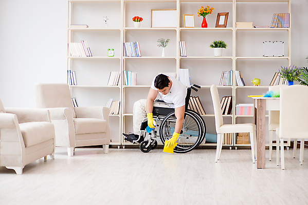 포토 JPG 해외이미지 가사 의자 노동자 바닥 아파트 주택 사람없음 청결 방 붓 업무 작업 바퀴 씻기 장애인 청소 서비스 휠체어 기회 먼지 분무기 닦기 세탁기 청소부 스펀지 장애 계약자 혼자 해외202105 해외포토 직업 가구 모션 건물 가전제품 위생 계약 파일형식